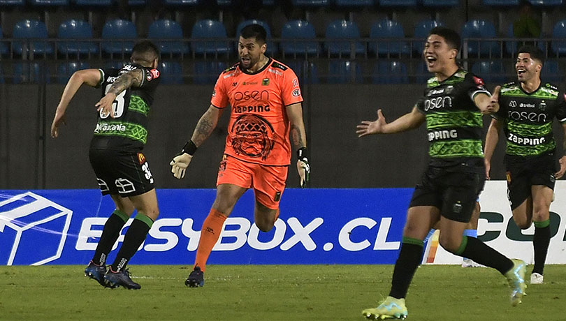 Yerko Urra, el arquero goleador que salva a Temuco en el epílogo