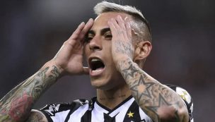 Piden rescisión de contrato: barra del Atlético Mineiro sorprende a Eduardo Vargas en club nocturno