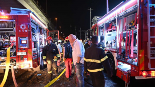 21 muertos en Venecia: Bus cayó de un puente y se incendió