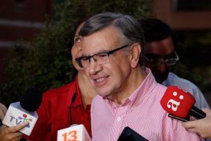 Joaquín Lavín se manifesta 'A favor' de la nueva Constitución: 