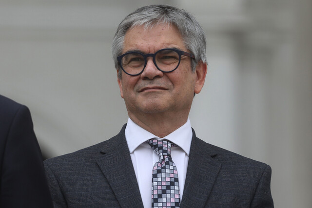 Mario Marcel responde al “jaque mate” de Ramírez (UDI): “No soy tan aficionado al ajedrez, pero lo que veo es que en el pacto fiscal hemos tenido un avance muy positivo”