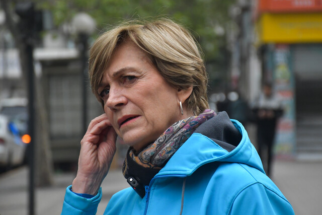 Evelyn Matthei por “mafia de motochorros”: “Son todos extranjeros, todos venezolanos”