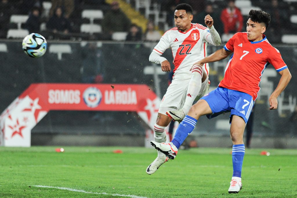 Revive el triunfo de Chile sobre Perú en el relato del gran Alejandro Lorca