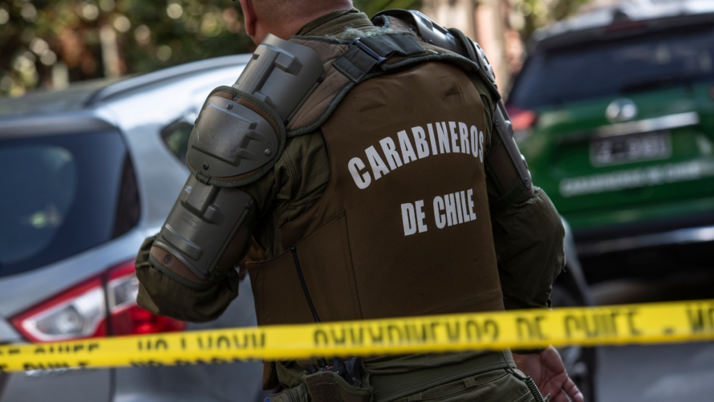 Gran operativo: Barrio Meiggs es inspeccionado por productos falsificados