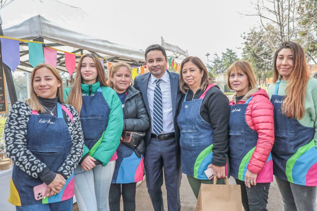 La Florida ofrece feria laboral: sueldos llegan hasta los 2 millones de pesos