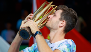 Hubert Hurkacz vence a Rublev y se proclama campeón del Masters de Shanghai