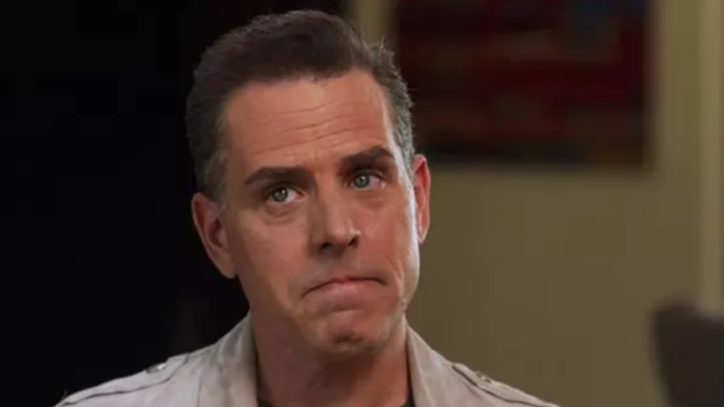 Hunter Biden, hijo del presidente de Estados Unidos, se declara inocente por posesión ilegal de armas