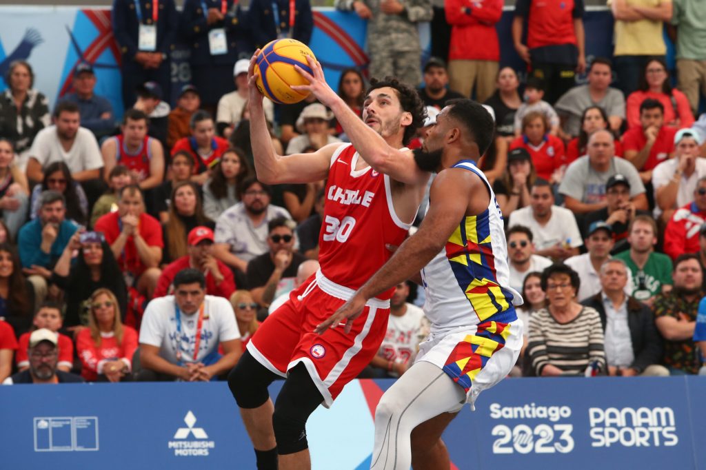 Chile clasifica a la final del básquet 3×3 y asegura medalla en Santiago 2023