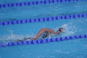 Kristel Köbrich se queda con la plata en una increíble final de los 1.500 metros libres