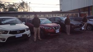 Un abogado y una enfermera entre los detenidos: Carabineros desbarató banda criminal dedicada a adulterar y vender vehículos robados