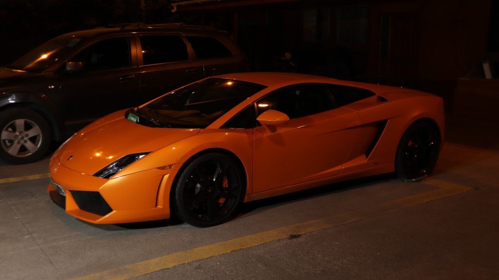 Roban Lamborghini tras encerrona en Colina: Fue recuperado por Carabineros