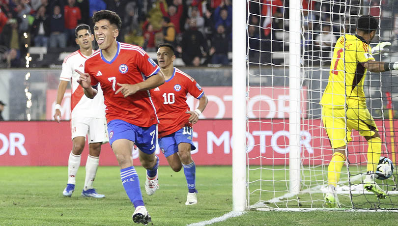 ¡Se retractan! FIFA concede el segundo gol de La Roja sobre Perú a Marcelino Núñez