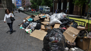 Seremi de Salud RM inicia sumario sanitario contra la Municipalidad de Santiago por acumulación de basura