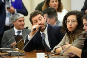 Caso Convenios: UDI acusa “negligencia inexcusable” de Miguel Crispi tras enterarse nueve días antes