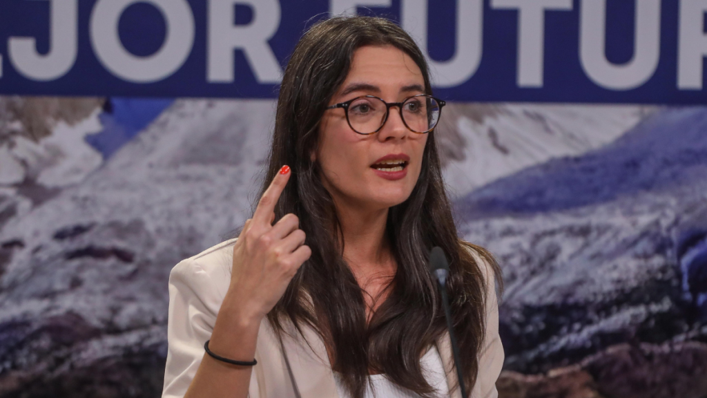 Ministra Vallejo y proyecto de condonación del CAE: “Debería ocurrir en el primer semestre del próximo año”