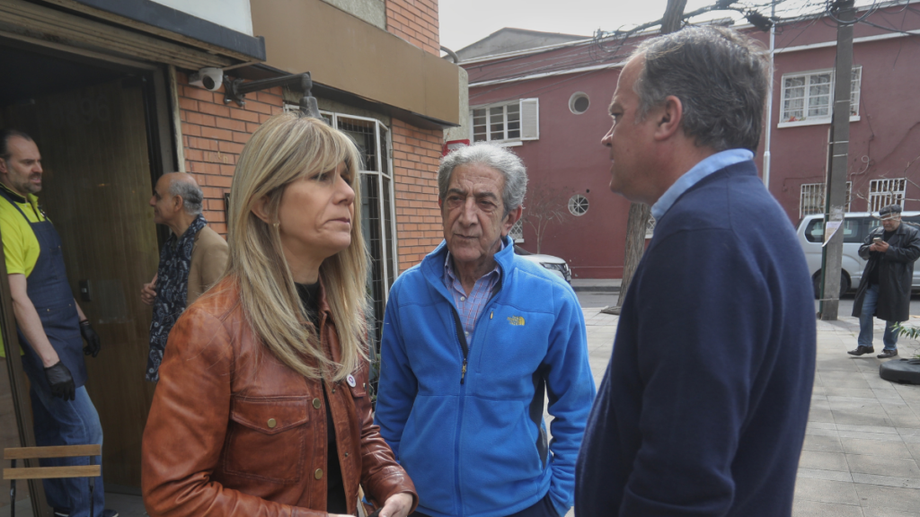 Demócratas se inclina por el “A favor”: “El texto, en general, y conscientes de algunas imperfecciones, es un claro avance”