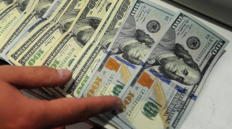 El precio del dólar, la UF y UTM este 22 de noviembre