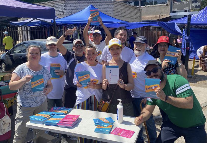 Gloria Hutt hizo campaña ‘A favor’ de la propuesta Constitucional en Quinta Normal