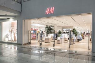 H&M reabrirá su tienda del Costanera Center: Será la más grande del país