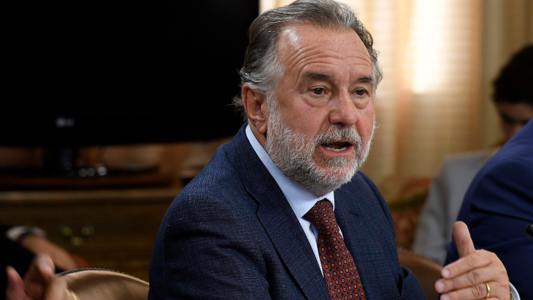 Excanciller Fernández critica adhesión al Escudo de las Américas: 
