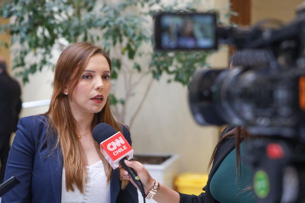Fentanilo en Chile: Diputada Camila Flores espera que se frene el ingreso de la “droga zombie” y pide endurecer las penas contra el narcotráfico