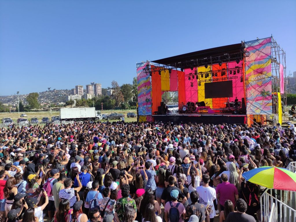 De fiesta a festival: Anuncian nueva versión retro de Grado 3, con grandes artistas del 2000