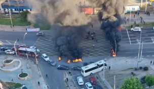 Valparaíso amanece con barricadas en la Caleta Portales