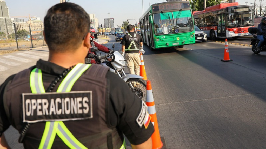 Emergencia comunal en La Florida: En 15 días realizaron más de 16 mil controles vehiculares y hay 15 detenidos