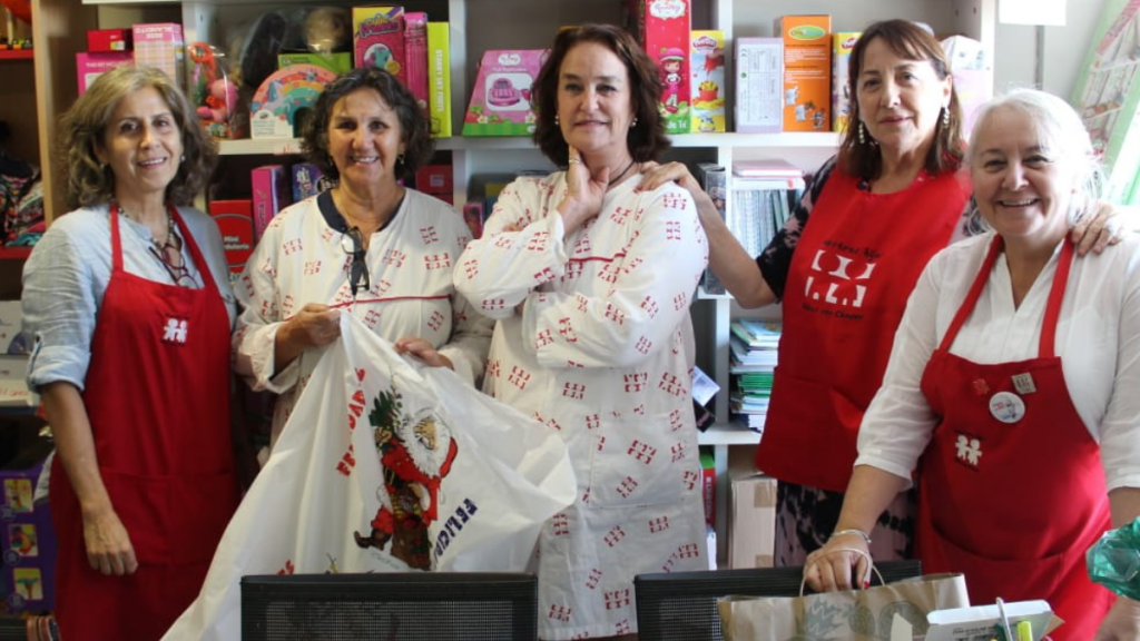 “Feliz Tú, Feliz Yo, Feliz Navidad”: Campaña busca donaciones para niños y adolescentes con cáncer y sus familias