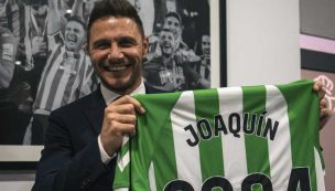 Fue solo una ilusión: Real Betis y Joaquín bromean con su regreso al club en el Día de los Inocentes