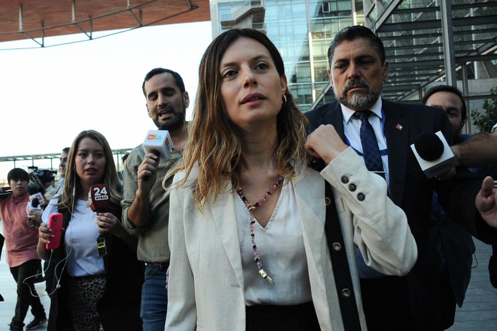 Fiscalía apelará a la cautelar de Cathy Barriga: “No estamos conformes con la resolución”