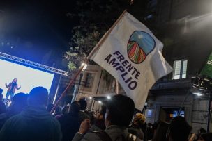 Revolución Democrática y Convergencia Social convocan un plebiscito para definir fusión del Frente Amplio