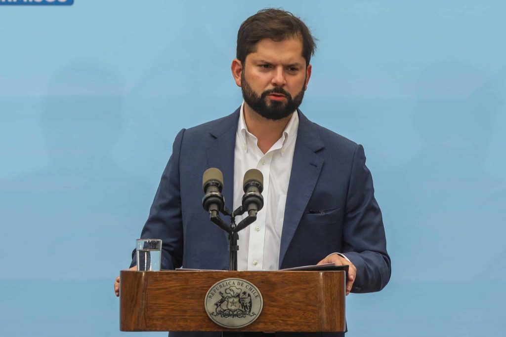 Presidente Boric lamenta muerte de brigadista y extiende “nuevamente un llamado a la prevención”