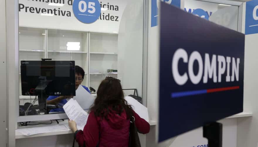 Penas de cárcel: Las consecuencias que puede ocasionar acceder a licencias médicas falsas