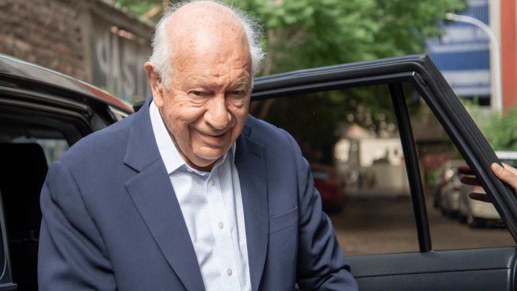 Expresidente Ricardo Lagos anuncia su retiro de la “esfera pública”: “Es un cambio en mi vida”