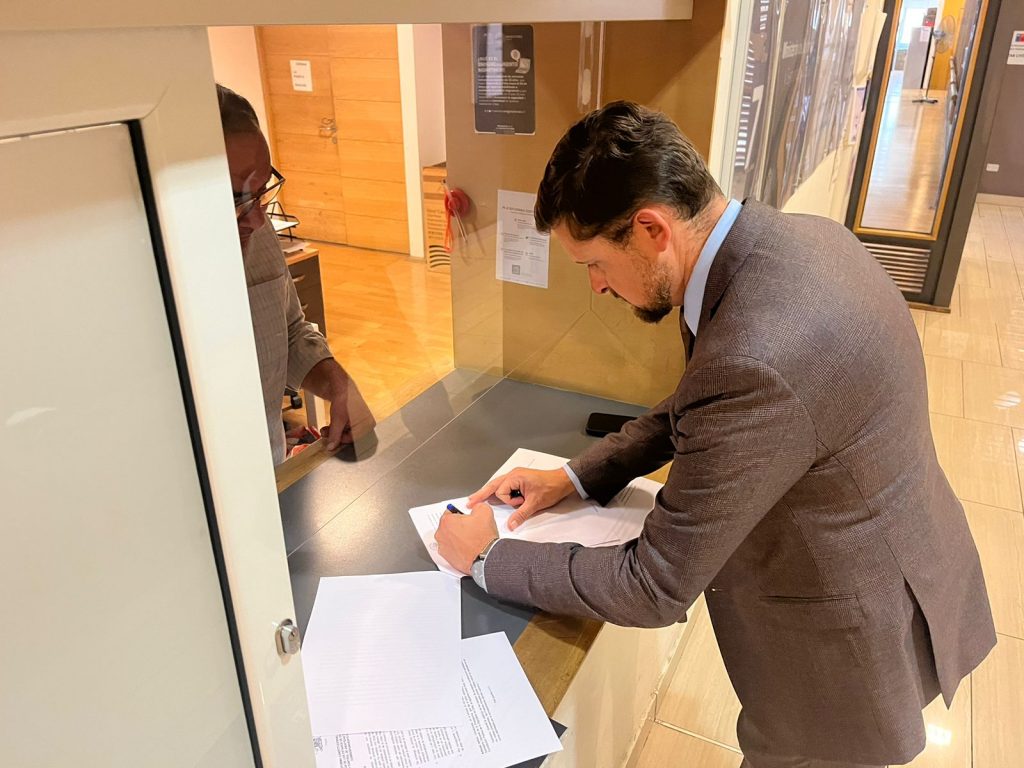 Diputado Stephan Schubert entregó carta a ministra Tohá y pidió medidas en el control de cárceles e incorporar globos de televigilancia