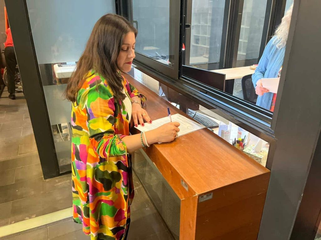 Diputada Karen Medina presentó antecedentes al CDE solicitando investigar eventuales irregularidades en el Municipio de Cabrero