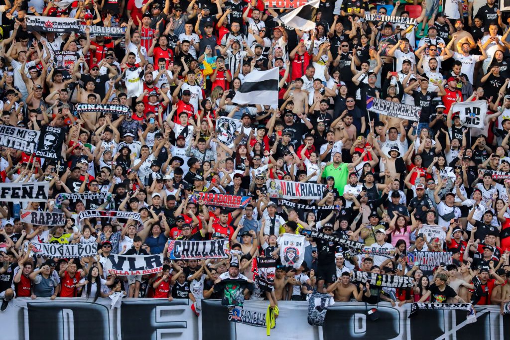 Doce hinchas de Colo-Colo enfrentarán a la justicia argentina tras incidentes en Mendoza