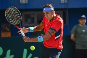 ¡Triunfazo! Alejandro Tabilo le remonta a Varillas y le da el primer punto a Chile en Copa Davis