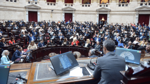 Argentina: Diputados de oposición abandonaron el debate en el Congreso por la represión en las manifestaciones