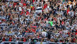 No podrán entrar más al estadio: En Argentina vetan de por vida a hinchas de Colo-Colo