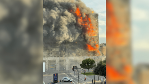 España: Al menos cuatro personas fallecidas y 19 desaparecidas en el incendio de Valencia