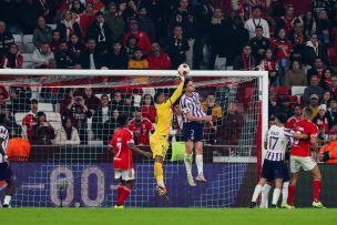 Con Suazo como titular: Toulouse cae en la agonía frente a Benfica por Europa League