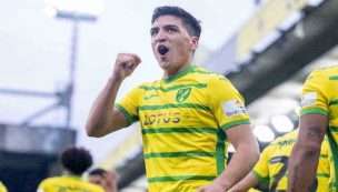 Espectacular: Marcelino Núñez anota un golazo de tiro libre para Norwich