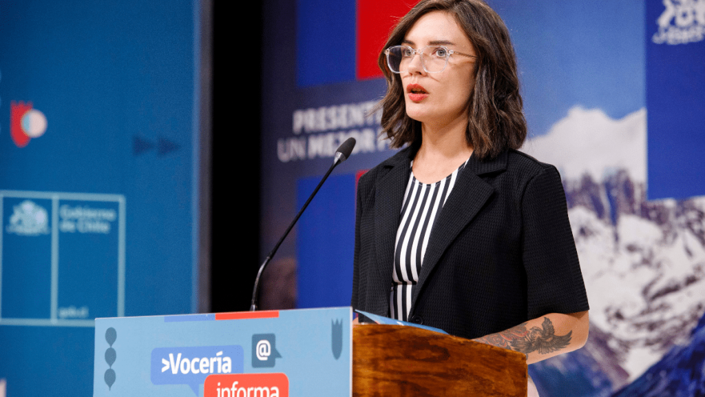 Republicanos piden que Vallejo deje vocerías y reuniones por ex militar venezolano secuestrado: “Carece de la independencia suficiente”