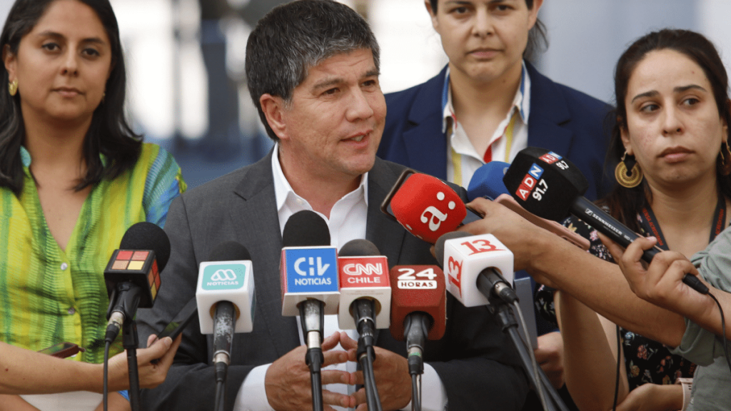 Monsalve Subsecretario Monsalve confirmó la expulsión de 150 migrantes desde Chile a Venezuela.