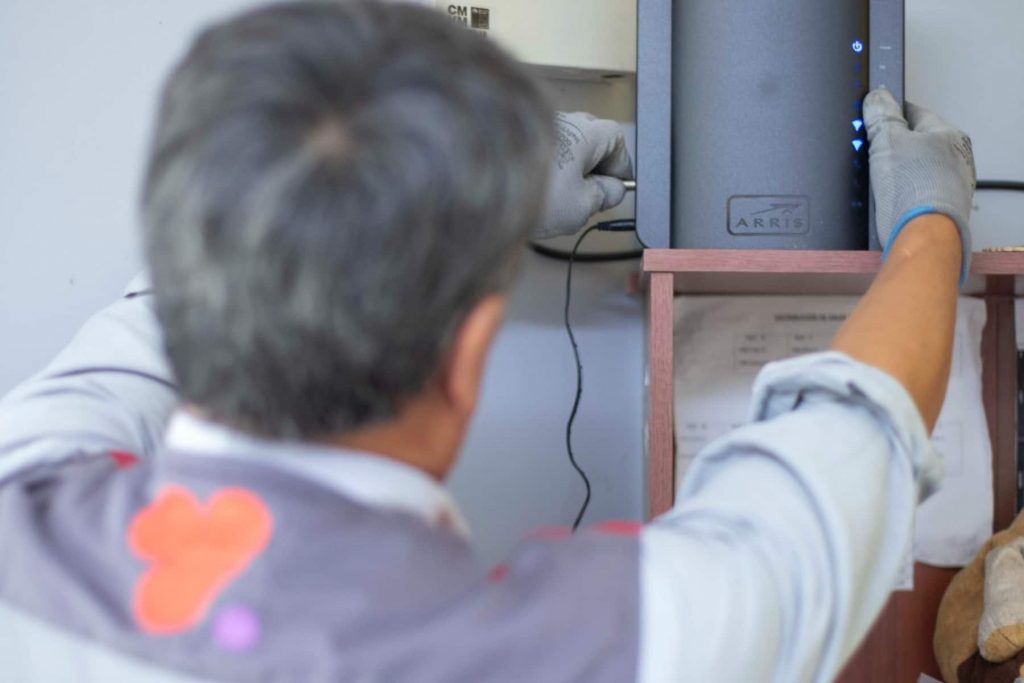 Región de Valparaíso: Claro y VTR habilitarán 14 puntos de wifi en diversos albergues