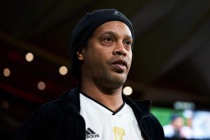 La magia vuelve al Nacional: Ronaldinho jugará partido de leyendas en Ñuñoa