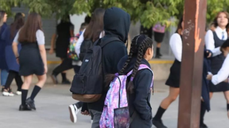 Hasta $85 mil: así funciona el Bono Logro Escolar y quiénes reciben el beneficio automático