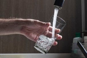 Cataluña: Limitan consumo de agua a 200 litros por habitante debido a la sequía